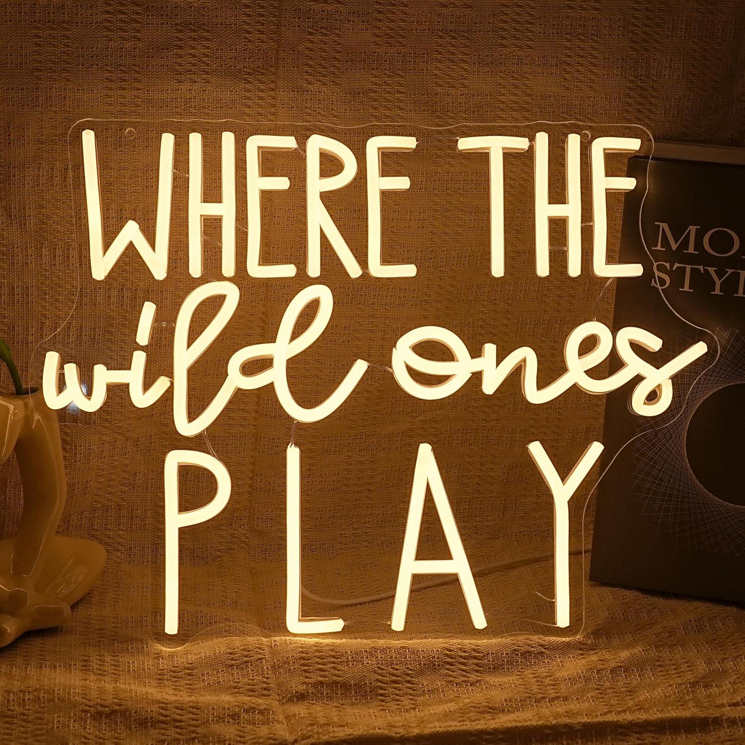 Where the Wild Ones Play Neon  - đánh giá và giá Neon Sign Party